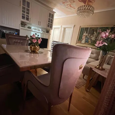Lägenhet Deoni Luxury
