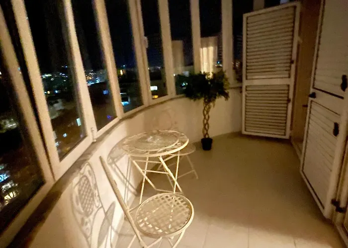 Deoni Luxury * Tirana