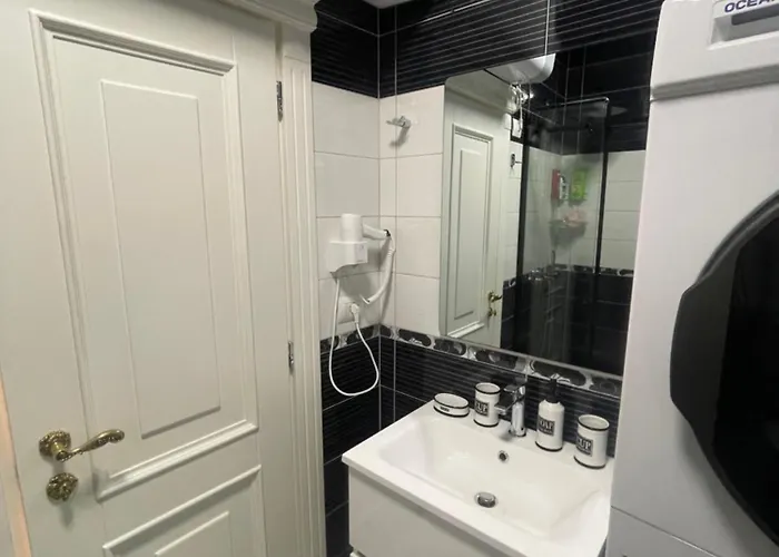 Deoni Luxury Apartment Tirana