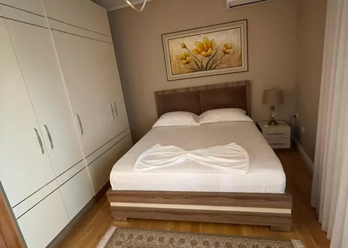 Deoni Luxury Lejlighed