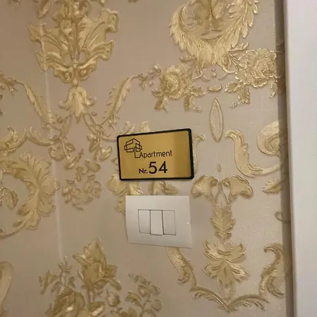 Deoni Luxury